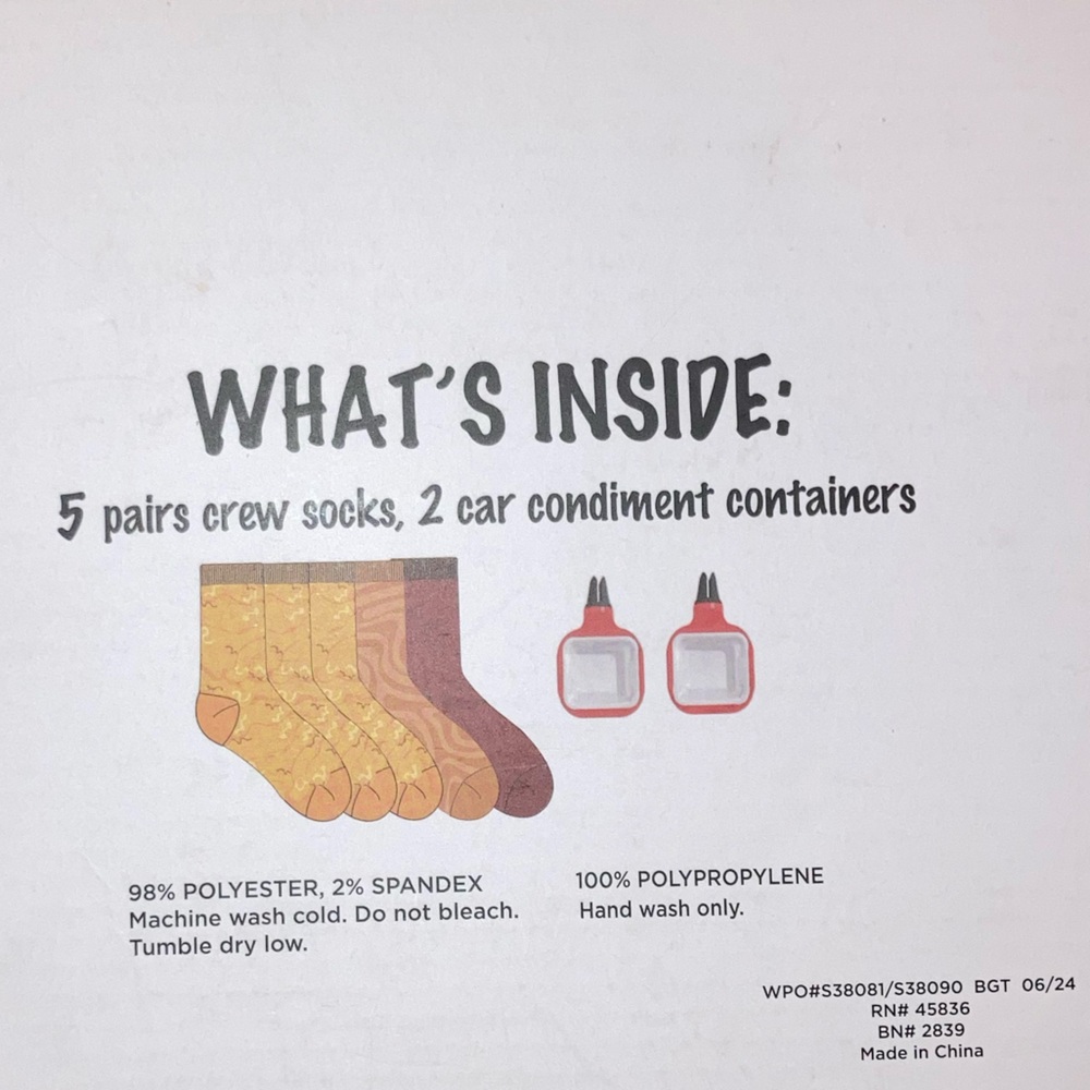 5 pr Chicken Nugget Sock Set with car condiment holders - NIB - Picture 2 of 2